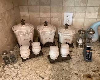 Canister Set 7 Pieces