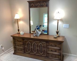Dresser with Mirror 6 drawers