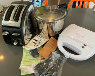 Small kitchen appliances