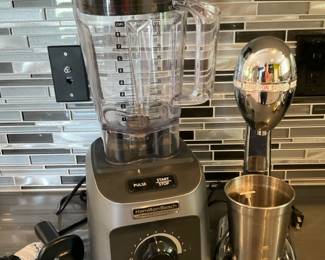 Hamilton Beach Smoothie Blender and Milkshake maker