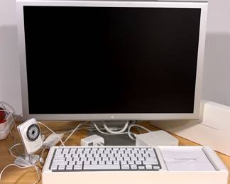 Apple monitor and keyboard