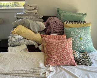 King and Queen size bed linens