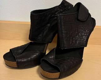 Designer shoes size 9