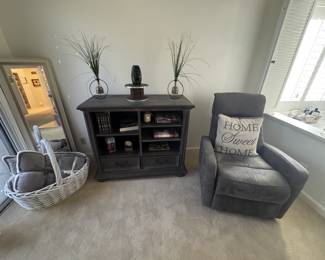 Recliner, mirror, basket, pillows and furniture