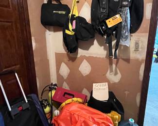 SCUBA EQUIPMENT BRAND NEW VEST