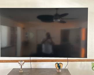 Samsung 72” TV with wall mount bracket