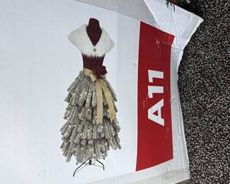 dress form Christmas tree