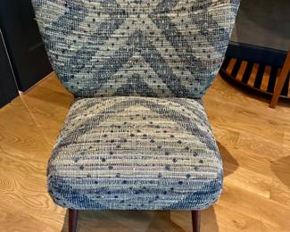 There is pair of these chairs.