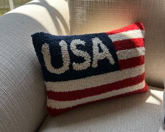 USA pillows