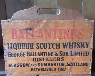 BALLENTINE'S OLD WOOD BOX
for LIQUEUR SCOTCH WHISKEY