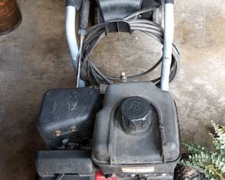 BRIGGS & STRATTON 3000 PRESSURE WASHER