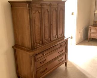 Bedroom dresser