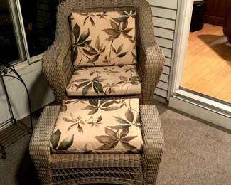 wicker porch set