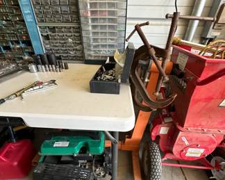 Coleman Powermate 1500 Generator