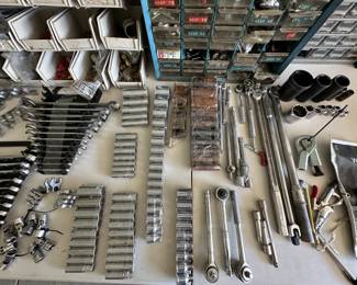 Wrenches, Sockets, Breaker Bar, Torque Wrench