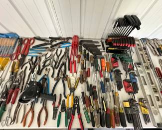 Allen Keys, Screwdrivers, Lineman Pliers, Aviation Shears, Long Handled Needle Nose Pliers