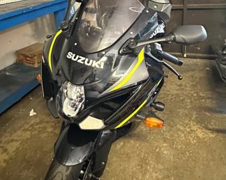 2023 Suzuki GSXR 1000