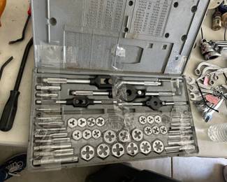 Craftsman Tap & Die Set