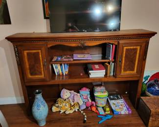 children's books and toys