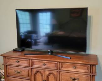 65 inch Samsung TV