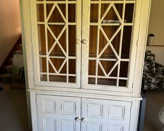 Cabinet with separate hutch