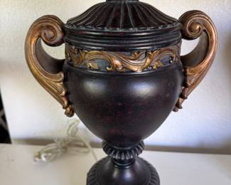 Lamp detail