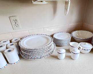 Dish set