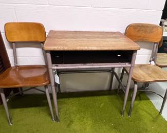 Vintage Hayward Wakefield school desk and chairs