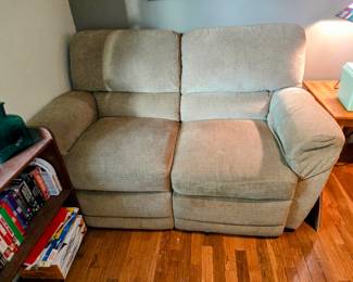 La-Z-Boy Upholstered Sofa Recliner