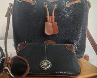 Dooney & Bourke