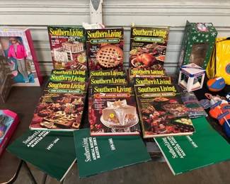 LOT OF SOUTHERN LIVING COOK BOOKS
