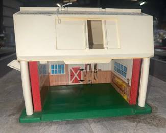 FISHER PRICE PLAY BARN