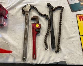 PIPE WRENCH AND CHAIN WRENCHES