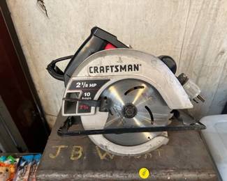 CRAFTSMAN CIRCULAR SAW AND CASE