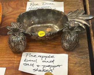PINEAPPLE BOWL AND SALT PEPPER SHAKERS