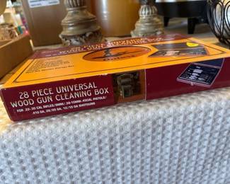 WOOD GUN CLEANING BOX