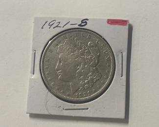 1921 S MORGAN SILVER DOLLAR