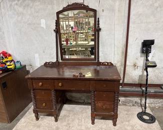 VINTAGE DRESSER AND MIRROR