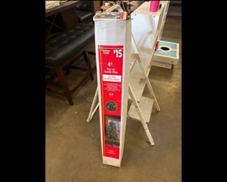 4FT CHRISTMAS TREE