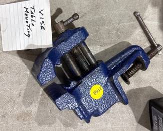 VISE TABLE MOUTING