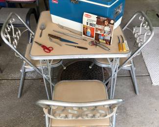 Vintage aluminum folding table & 4 chairs 