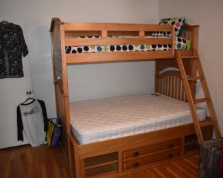 Begin Kids Room Close Up Photos