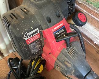 Troy Bilt Trimmer