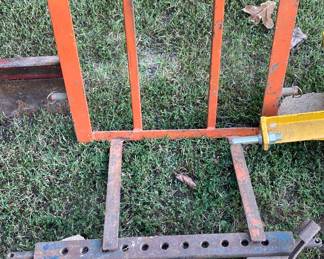 Carry All/Draw Bars (Sold with Tractor)