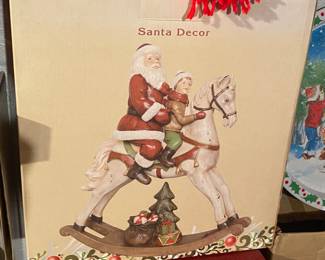Cracker Barrel Santa
