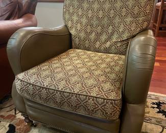 MotionCraft leather recliner with upholstered cushions.....