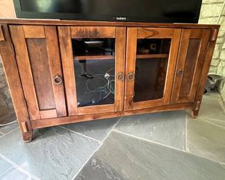 Wood media cabinet