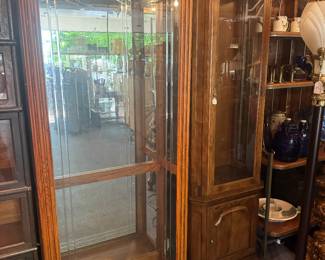 Lighted Display Cabinet