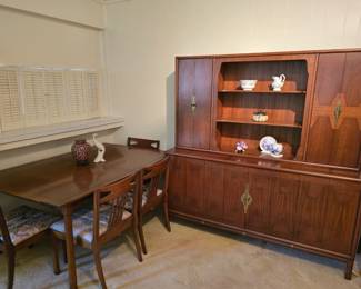 Beautiful vintage dining set. Table, 5 chairs, China hutch with inlay design and brass accents