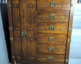 Mission Style Wardrobe With 7 Drawers And Cubby